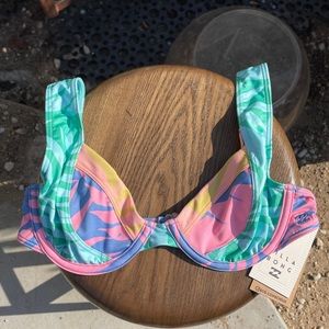 NWT🩵 Billabong Mystic Beach Chloe Bra Bikini Top